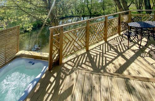 Dilton Marsh Complejo | Fairwood Lakes Holiday Park