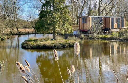 Dilton Marsh Complejo | Fairwood Lakes Holiday Park