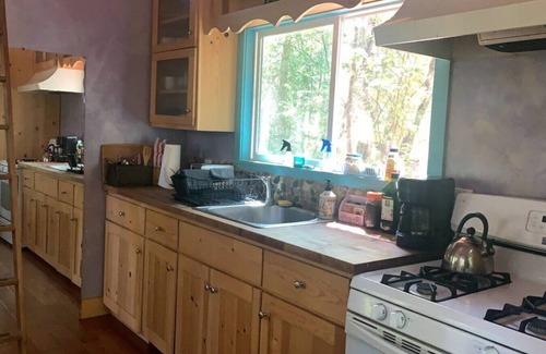 Nevada City Cabina | Fairy Cottage at HeartSpace Ranch