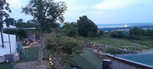 Carlingford Otro | Fairy Fort at Rosemount Glamping