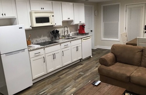 Dawsonville Apartamento | Fairy Garden (2 Bedroom Basement Apartment)