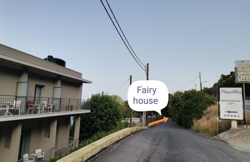 Loutraki-Agioi Theodoroi Apartamento | ''Fairy House Loutraki''