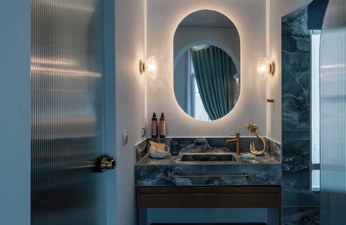 Thissio Hotel | Fairytale Athens Suites