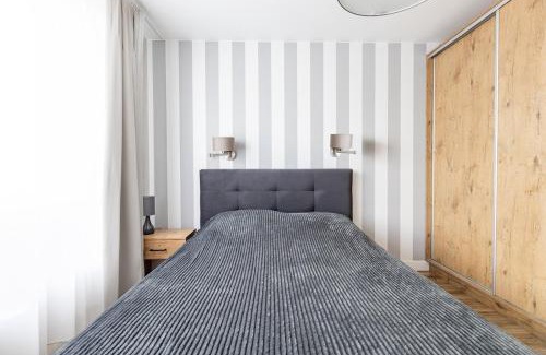Bemowo Apartamento | Fajny apartament z parkingiem, obok metra.