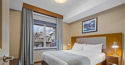 Canmore Apartamento | Falcon Crest Lodge 1 BR Condo With Gym & Hot-Tubs & Mountain View
