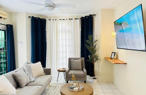 Montego Bay Apartamento | Falcon Views - Airport Transportation Available-Security-Gated