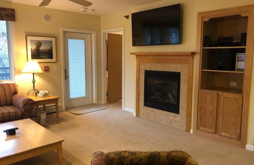 Jeffersonville Apartamento | Falcons Unit #11