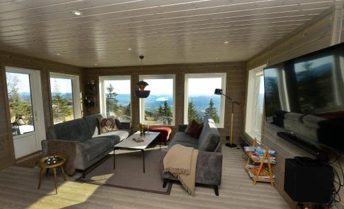B Casa | Falkeblikk-Mountain cabin with majestic views
