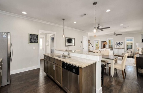 Dune Allen Beach Casa | Fall Break Special- 30A Retreat - Steps from the Beach