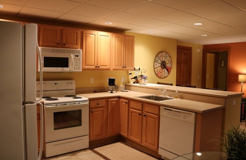 Boyne Falls Condominio | ¡NUEVO! Condominio Boyne de una habitación - Cerca de Charlevoix, Petoskey, Valonia - Tiene 4-6
