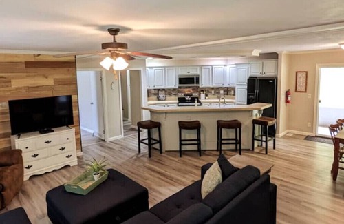 Pikeville Casa | Fall Creek Falls Hillside Getaway