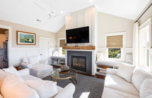 Bald Head Island Casa | Fall Discount - Stunning Home near S. Beach. Ocean Views from Upper Deck