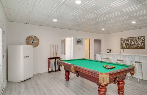 Scotts Casa | 4 Kayaks: Lakefront Lookout Shoals Getaway!