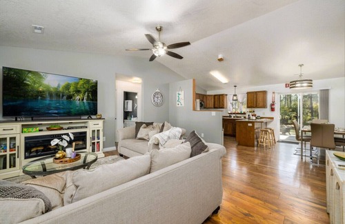 Coeur d'Alene Casa | The Good Times Getaway – Family Fun House in CDA