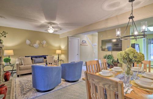 White Haven Casa | Fall Foliage Awaits! Cozy Lake Harmony Escape
