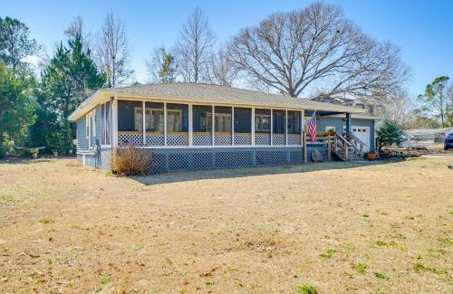 Hampstead Casa | Fall Home Getaway in Surf City Limits