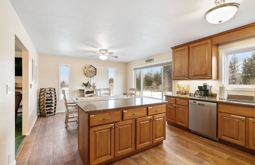 Hamilton Casa | Relax & Enjoy Labor Day weekend! Stay @ Long R!