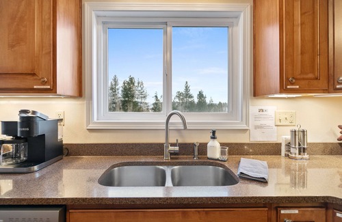 Hamilton Casa | Relax & Enjoy Labor Day weekend! Stay @ Long R!
