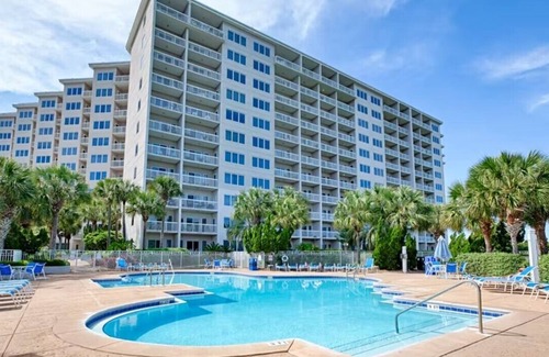 Four Mile Village Condominio | 1 Bedroom Studio at Tops'l Resort with Fabulous Views!