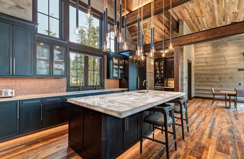 Peak 8 Casa | Summer Stays Available! Grand Alpine Lodge Near BreckConnect Gondola with Hot Tub!