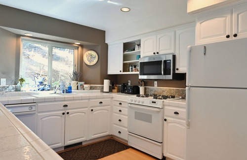 Fallen Leaf Casa | Rogers Retreat Luxury 3 Bedroom Home - Fallen Leaf Lake - Lake Tahoe, CA