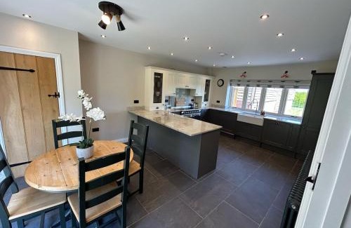 Earls Croome Casa | Fallow View - Luxury Countryside Cottage