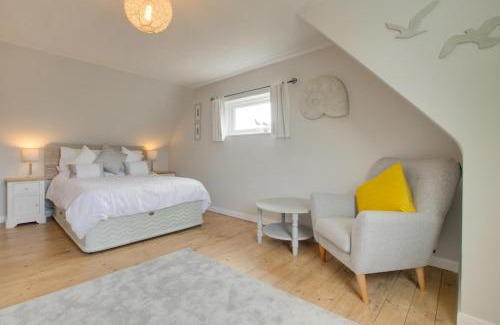 Reydon Casa | Fallowfield