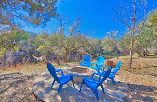 Wimberley Casa | Falls Log Home