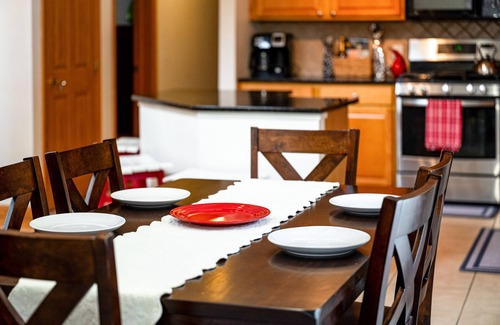 West Dover Casa | FallTime FAMILY VermonT Getaway - Hot Tub- Game Room- Fire Pit