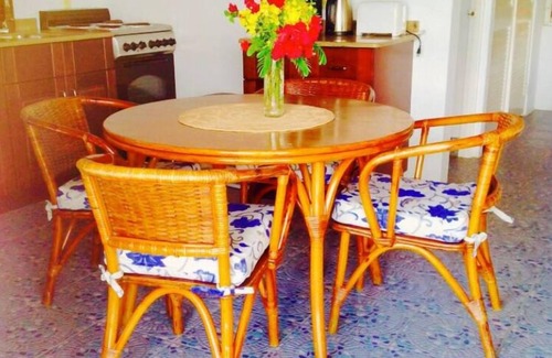 Liberta Apartamento | Falmouth Bch Apts A1-A2 near beach
