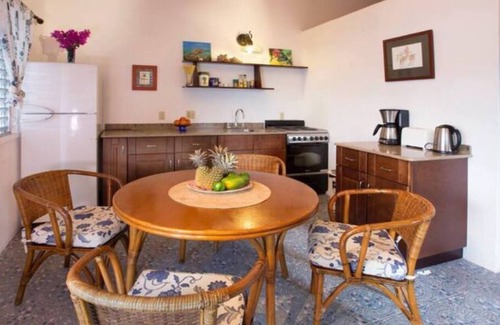 Liberta Apartamento | Falmouth Bch Apts A1-A2 near beach