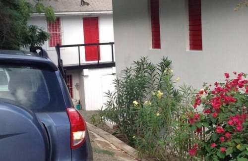 Liberta Apartamento | Falmouth Bch Apts A1-A2 near beach