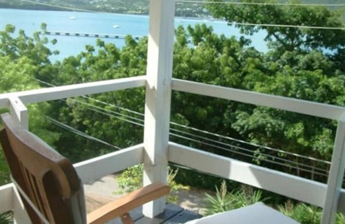 Saint Paul Parish Apartamento | Falmouth Beach Apt. B2 - Cool View