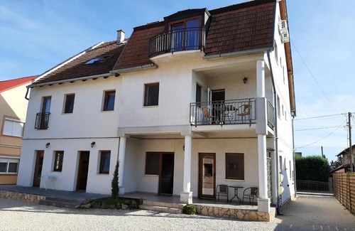 Keszthely Apartamento | Família Apartmanház