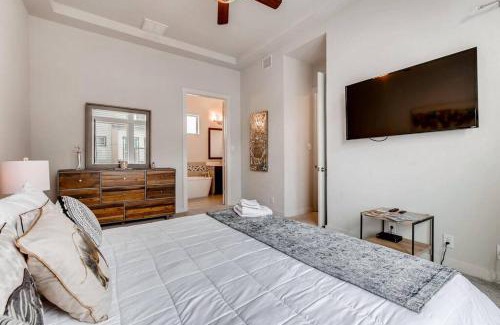 Tobin Hill Casa | Fam Friendly 5 Bed Home Blocks To Pearl/Riverwalk!