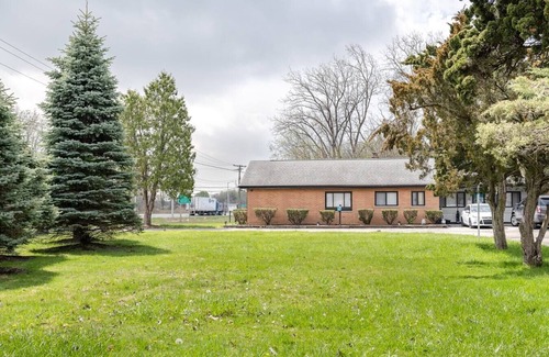 Riverview Apartamento | Detroit Family Vacation Home | Parks | Museums