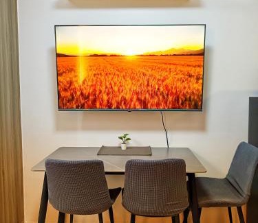 Highway Hills Apartamento | Fame Residence Tower 1 Cozy Hotel Style 1 Bedroom with Balcony pool View