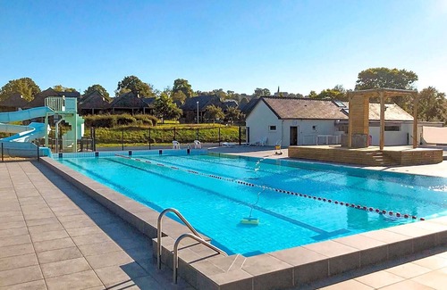 Sainte-Suzanne-and-Chammes Casa | Family home in one of France's most beautiful villages