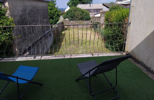Sainte-Suzanne-and-Chammes Casa | Family home in one of France's most beautiful villages