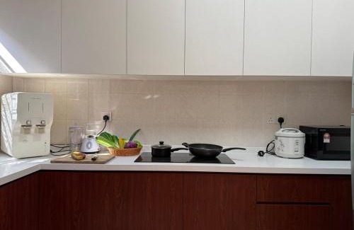 Sri Petaling Casa | Familia Homestay 15pax 4R4B KL