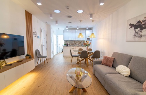 Valdepeñas Apartamento | Familiar Suite - MQ suites Veronica