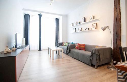 Centro histórico de Bilbao Apartamento | FAMILIAS Y GRUPOS - Muy buena UBICACION - BILBAO