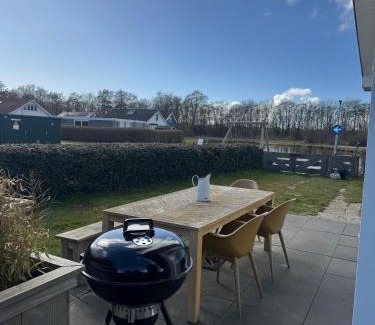 Julianadorp aan zee Casa | Familie bungalow aan het meer