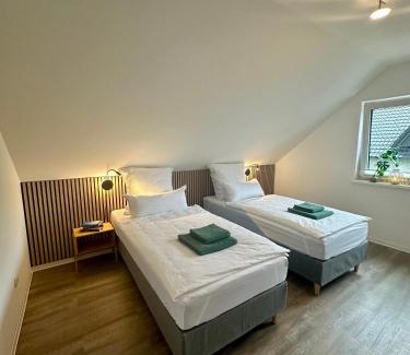 Bad Lippspringe Apartamento | Familie oder beruflich - 2 Schlafzimmer - 3 Betten - Geräumig - Küche - Gemütlich
