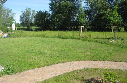 Nienhagen Casa | Familienfreundliches Ferienhaus im Ostseebad Nienhagen - Urlaub in Ruhiger Umgebung mit Platz für 6 Personen + Baby , Sauna und Kaminofen