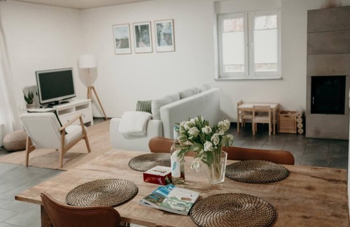 Schutterwald Casa | Familienfreundlicher Bungalow in Ruhiger Lage. Neu Renoviert!
