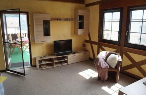 Niederemmel Apartamento | familienfreundliche Ferienwohnung Weingarten in Piesport