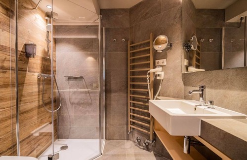 Untertschern Casa | Familiensuite Wiese - Hotel OTP Birkenhof