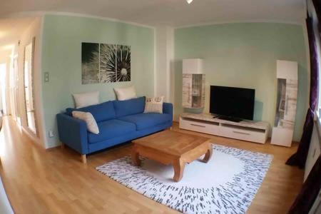 Neustadt Apartamento | Familientraum innen Stadt