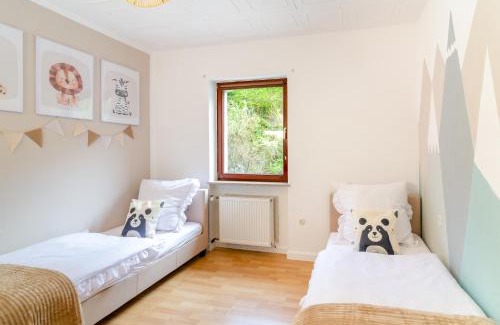 Brodenbach Apartamento | Familienwohnung mit Moselblick und Spielzimmer